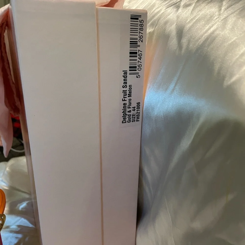 *BRAND NEW IN BOX* Sophia Webster Delphine Fruit Salad size 44 brand new - Picture 9 of 11